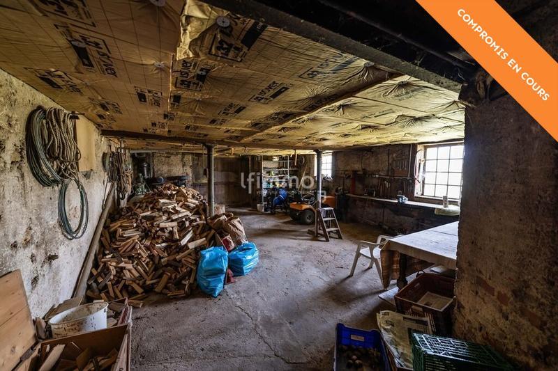 Maison - 268 m² - 9 pièces