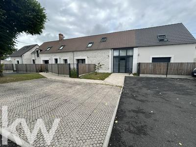 Maison - 92 m² - 4 pièces