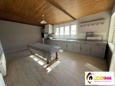 Maison de ville - 330 m² - 9 pièces