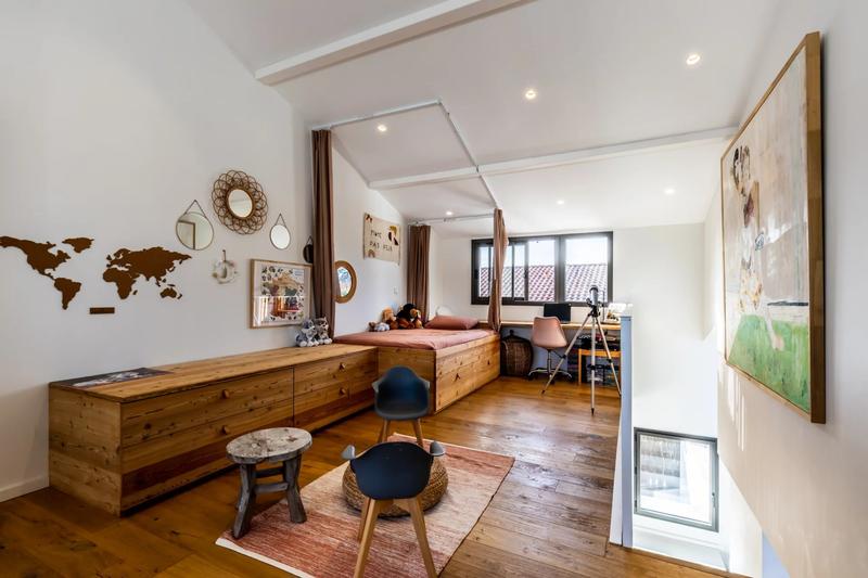 Maison - 180 m² - 5 pièces