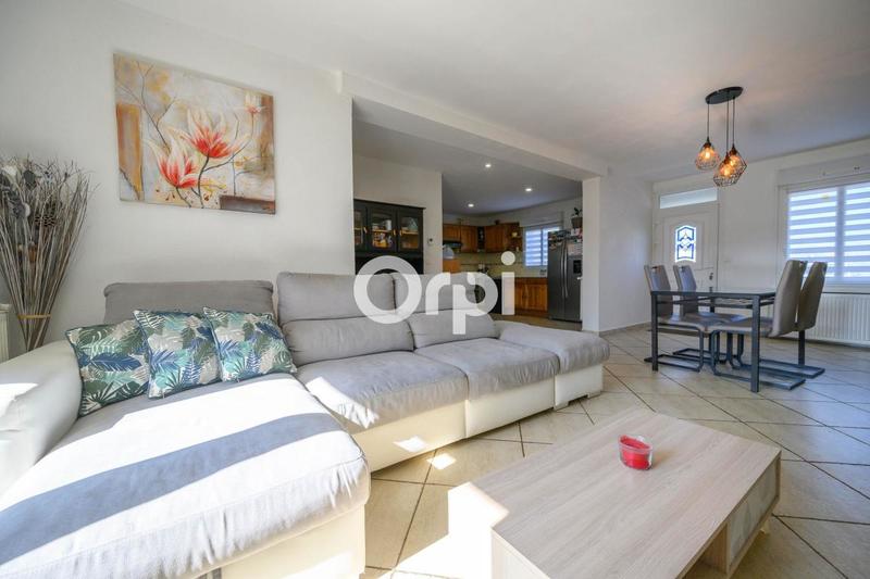 Maison - 106 m² - 4 pièces