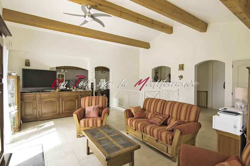 Maison - 185 m² - 6 pièces