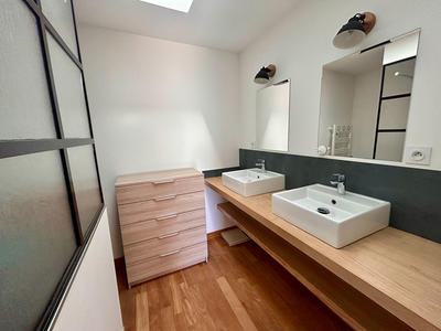 Maison - 84 m² - 4 pièces