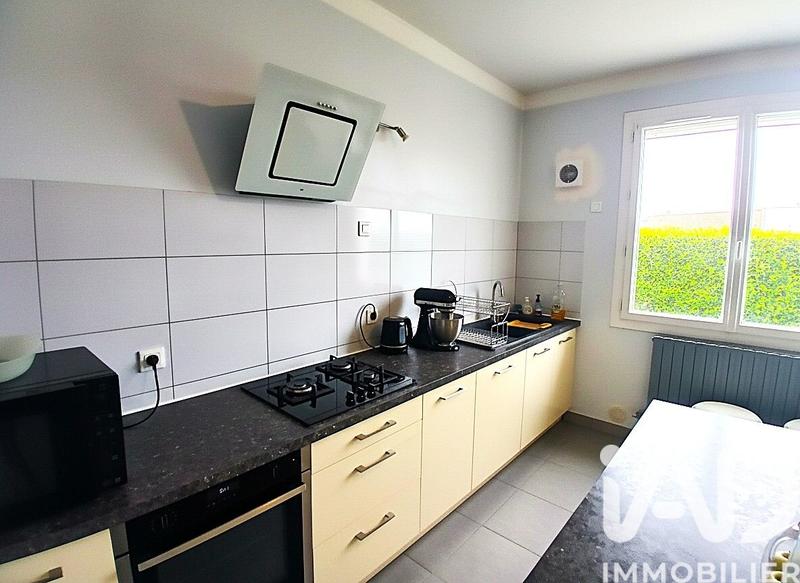 Maison - 99 m² - 5 pièces