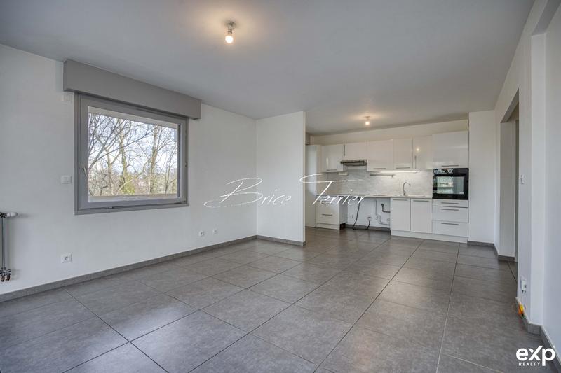 Appartement - 84 m² - 4 pièces