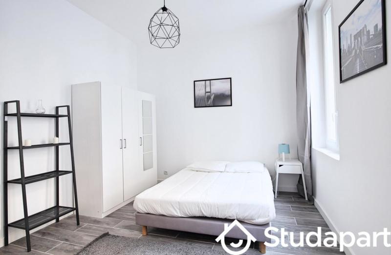 Chambre - 12 m² - 1 pièce