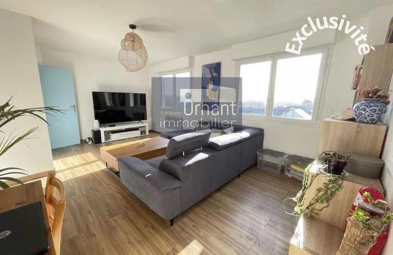 Maison - 111 m² - 5 pièces