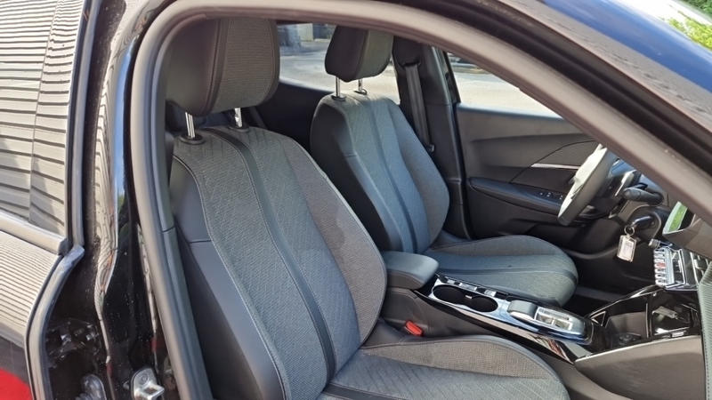 Peugeot 2008 PureTech 130 s&amp;amp;S Eat8 Allure