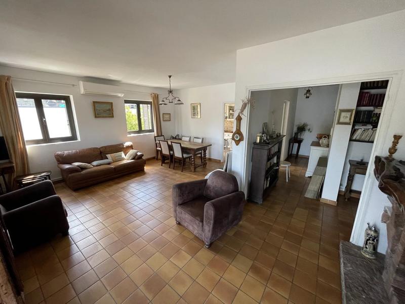 Villa - 283 m² - 6 pièces