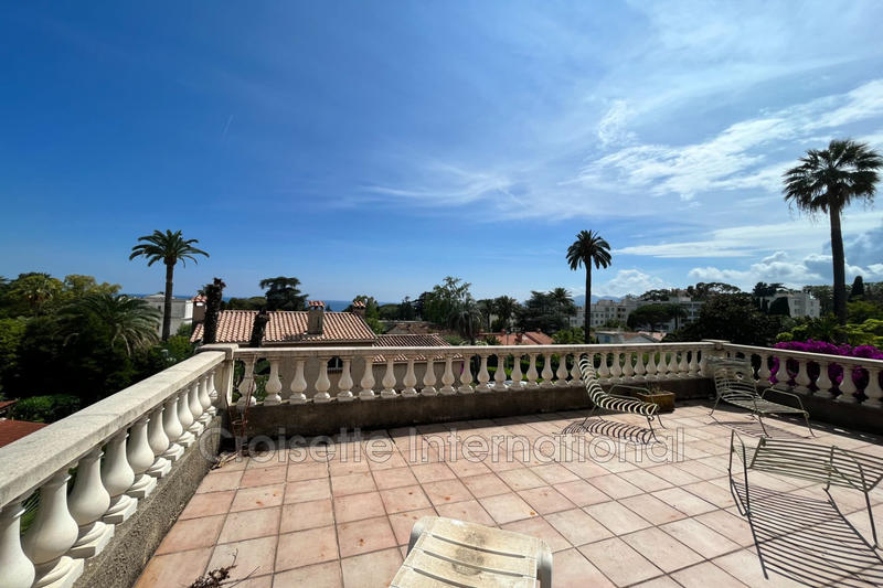 Villa - 217 m² - 7 pièces