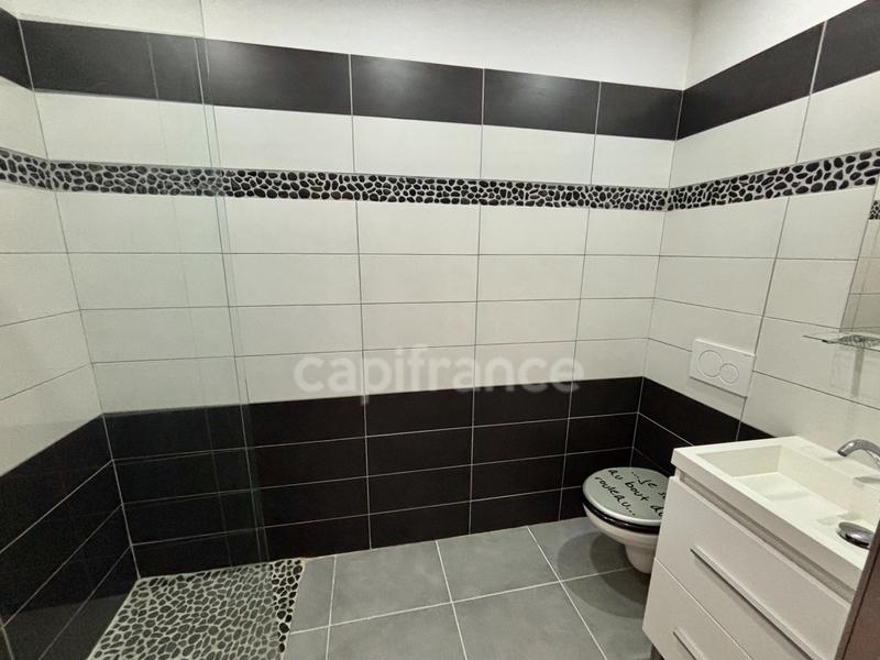 Maison - 107 m² - 5 pièces