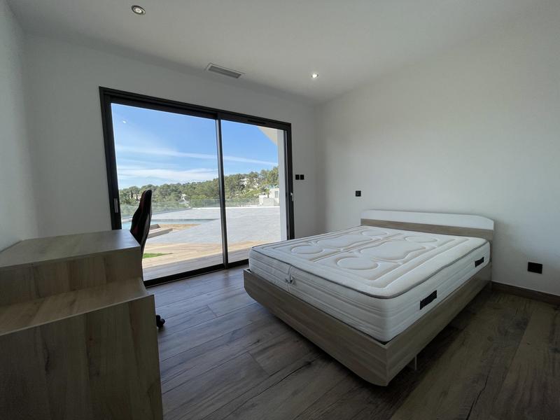 Maison contemporaine - 186 m² - 5 pièces