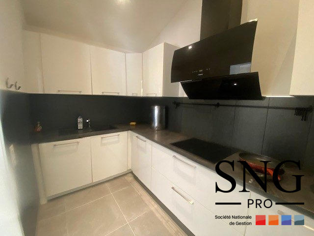 Maison - 293 m² - 5 pièces