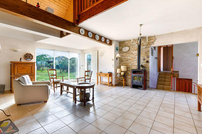 Maison - 158 m² - 6 pièces