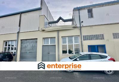 Local commercial - 892 m²