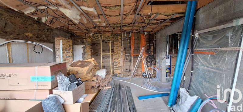 Maison - 260 m² - 6 pièces