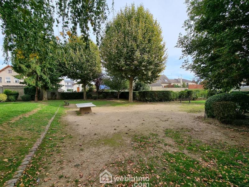 Appartement - 65 m² - 4 pièces