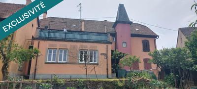 Maison - 237 m² - 10 pièces