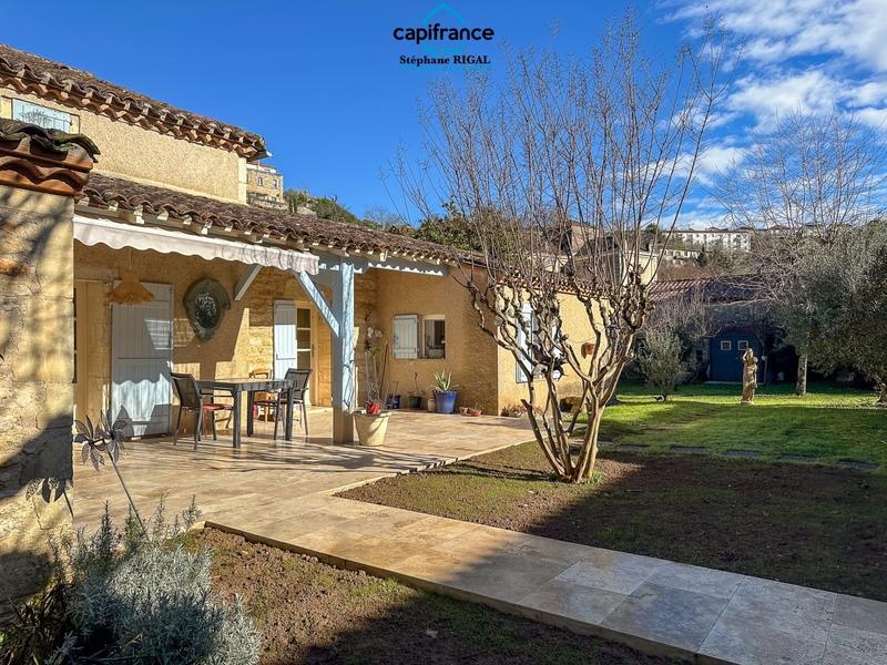 Maison en pierre - 130 m² - 7 pièces