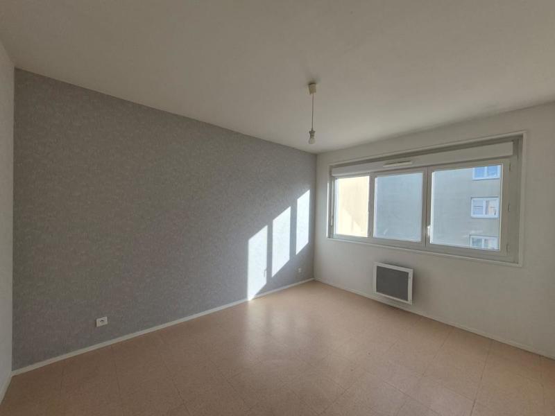 Appartement - 81 m² - 4 pièces