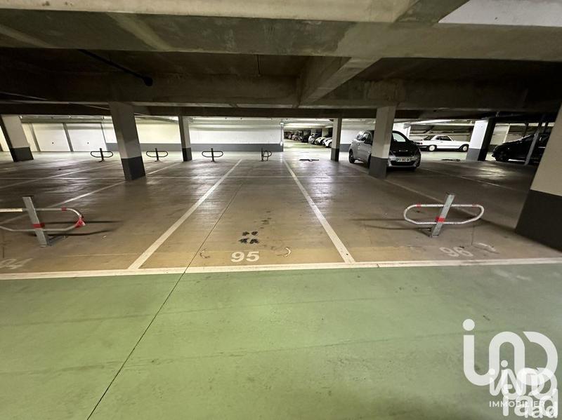 Parking - 11 m²
