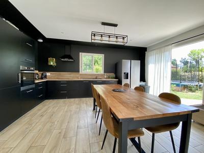 Villa - 116 m² - 5 pièces