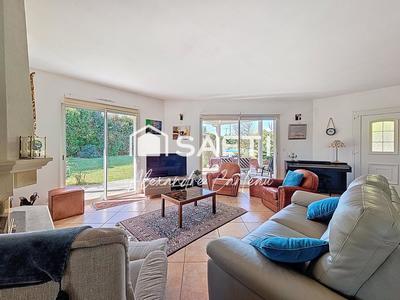 Maison - 155 m² - 5 pièces