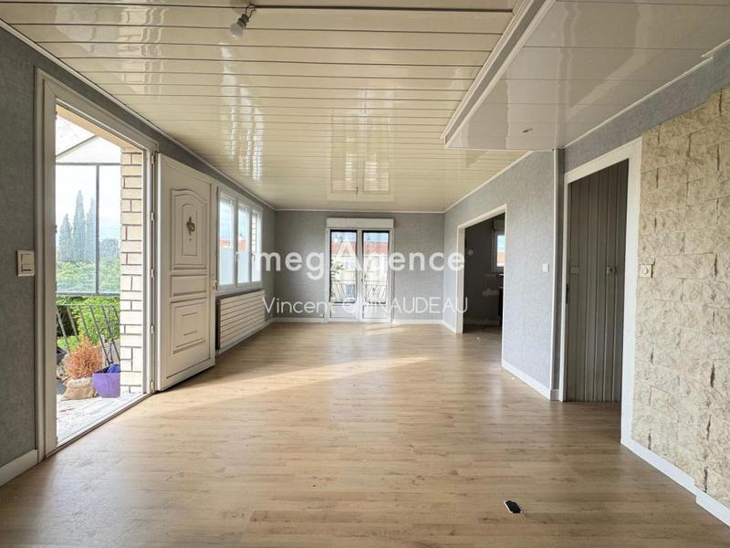 Maison - 137 m² - 6 pièces