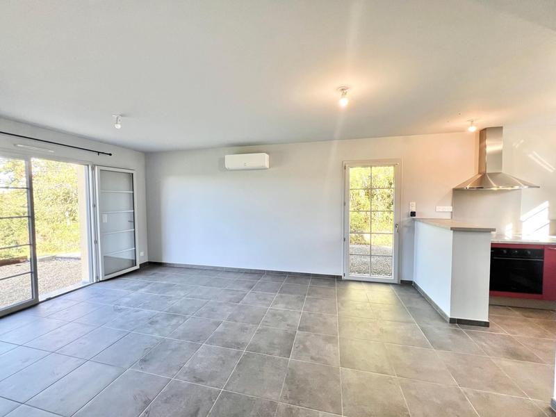 Maison - 87 m² - 5 pièces