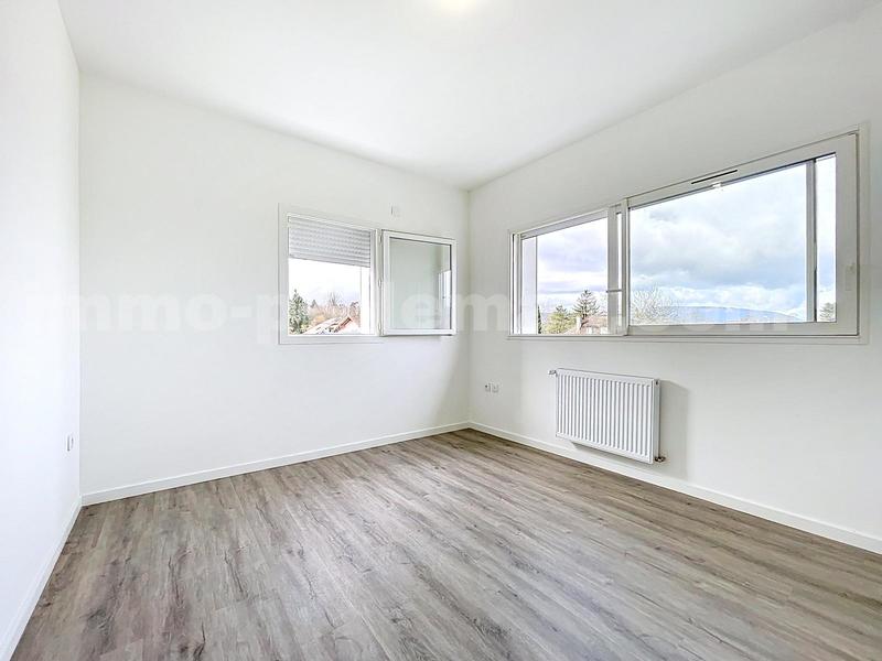 Maison - 94 m² - 5 pièces