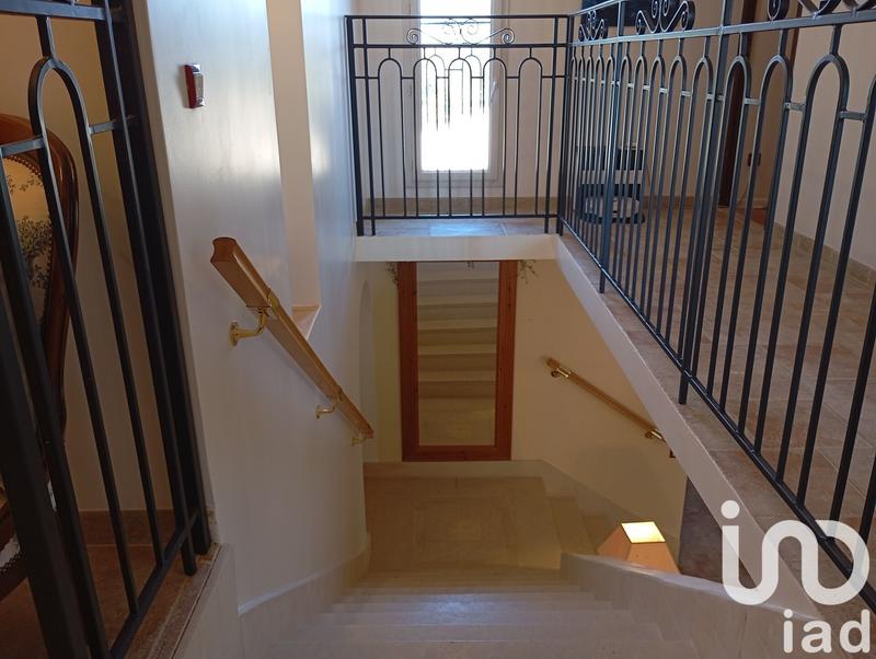 Maison - 485 m² - 10 pièces