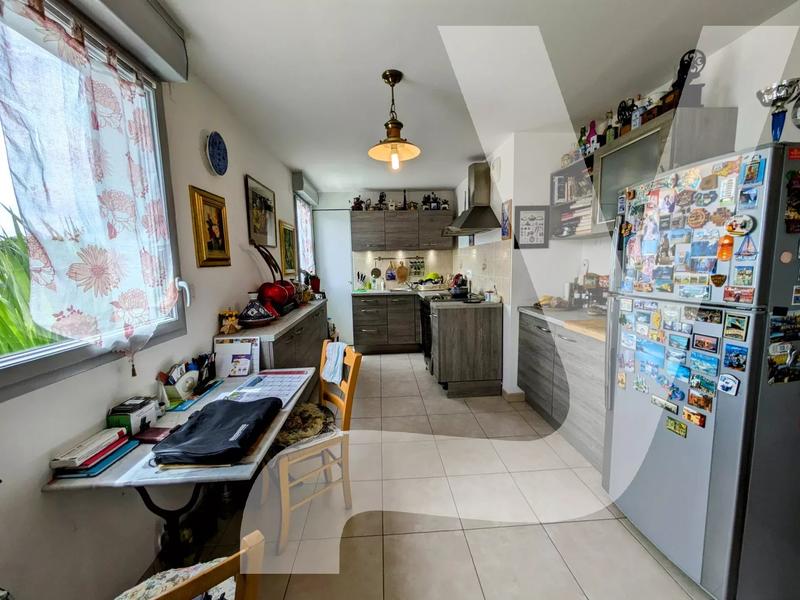 Appartement - 112 m² - 5 pièces