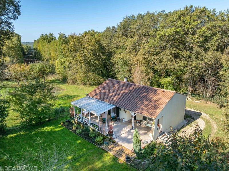 Maison - 85 m² - 4 pièces