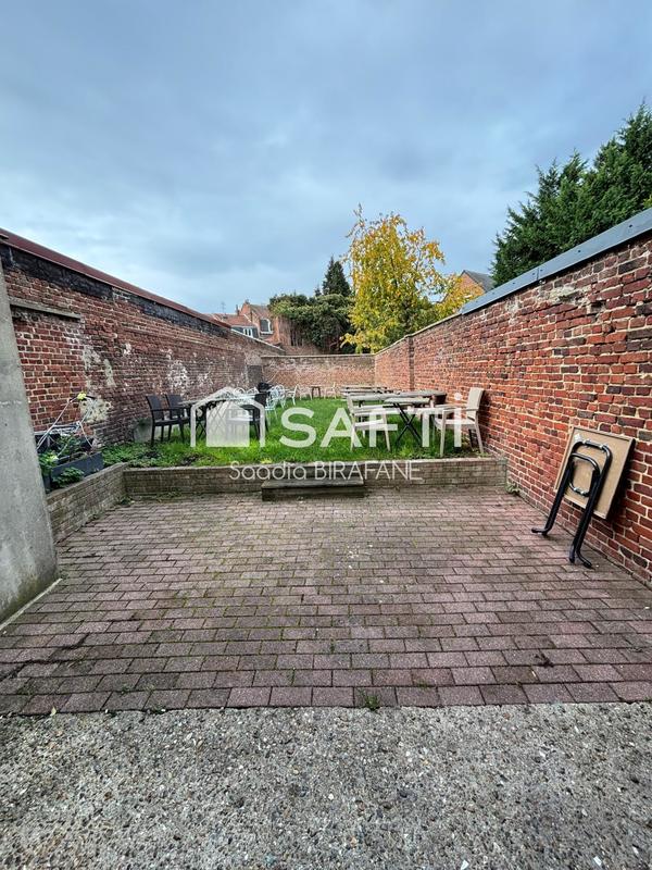 Local commercial - 169 m²