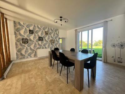 Maison - 166 m² - 6 pièces