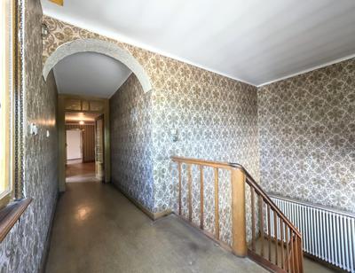 Appartement - 153 m² - 8 pièces