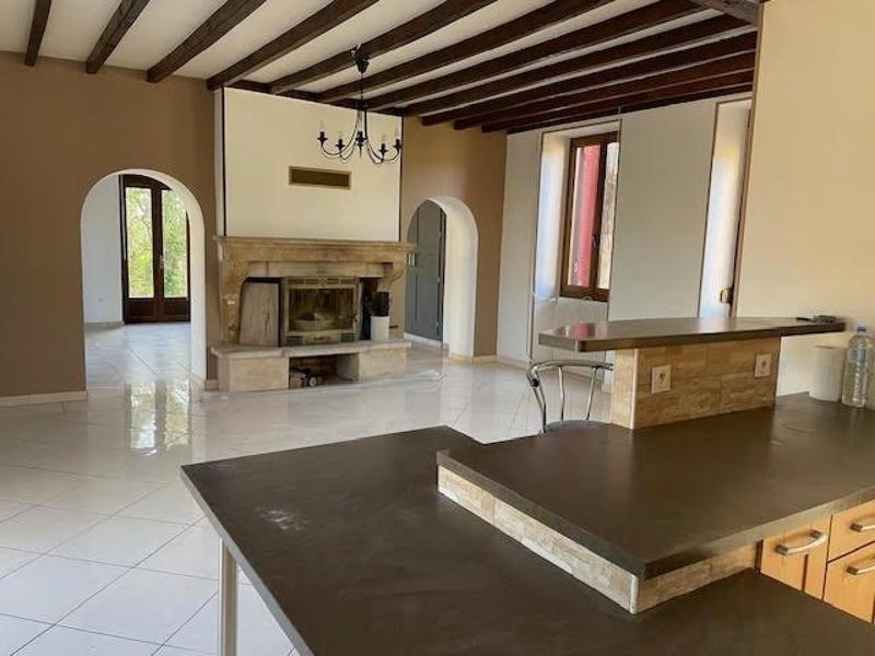Maison - 184 m² - 7 pièces
