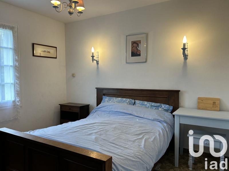 Maison - 245 m² - 9 pièces