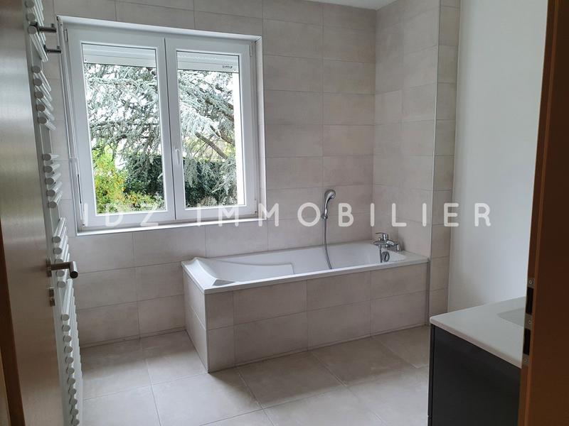 Appartement - 80 m² - 3 pièces