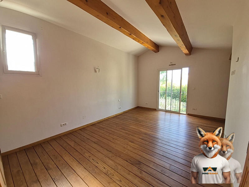 Maison traditionnelle - 186 m² - 8 pièces