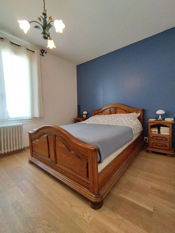 Maison - 195 m² - 9 pièces