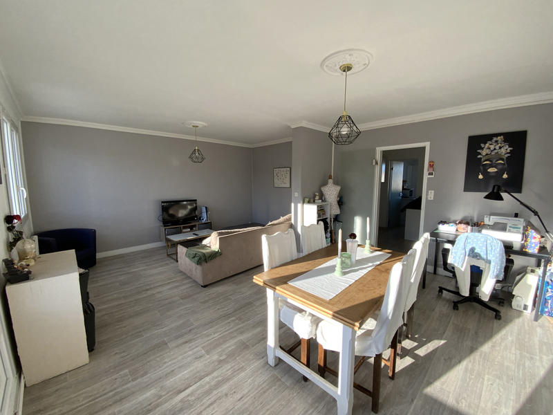 Appartement - 75 m² - 3 pièces