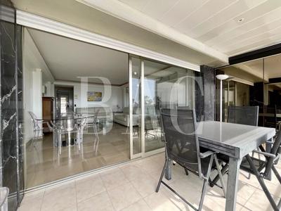 Appartement - 72 m² - 2 pièces