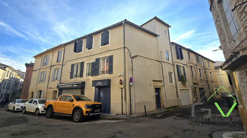 Appartement - 95 m² - 5 pièces