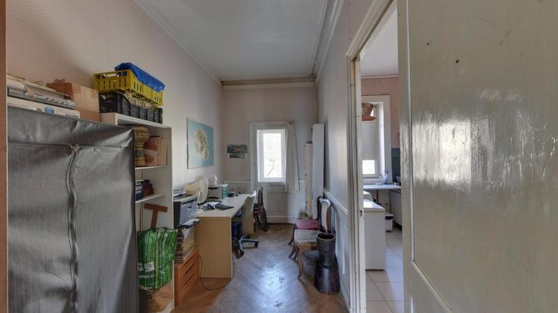 Appartement - 123 m² - 6 pièces