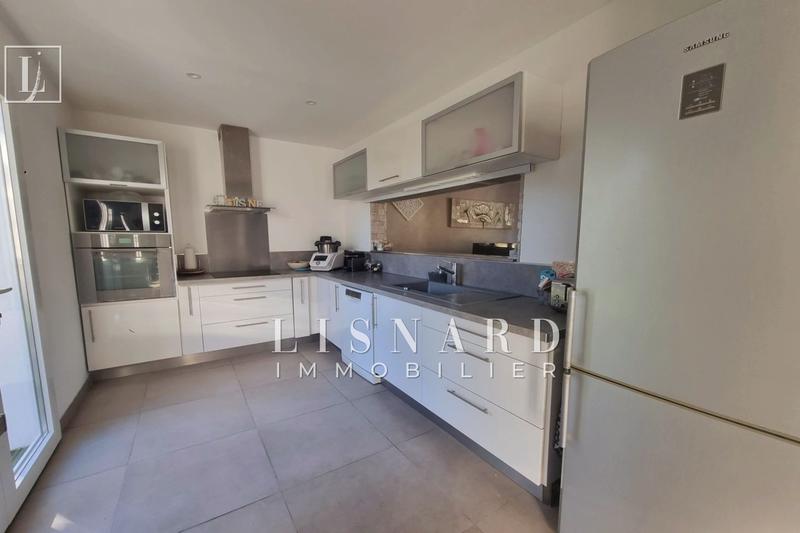 Maison - 125 m² - 4 pièces