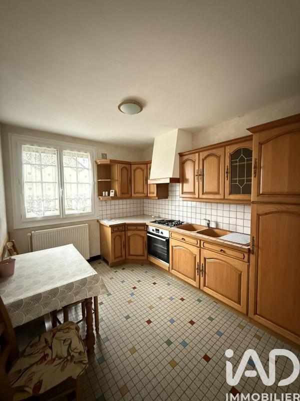 Maison - 98 m² - 6 pièces