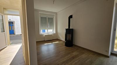 Maison - 100 m² - 6 pièces