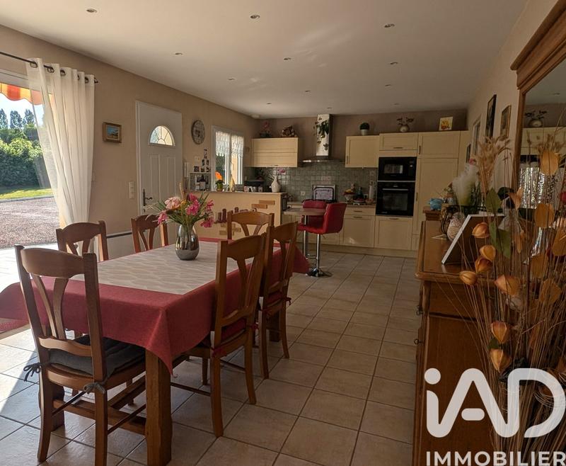 Maison - 138 m² - 6 pièces