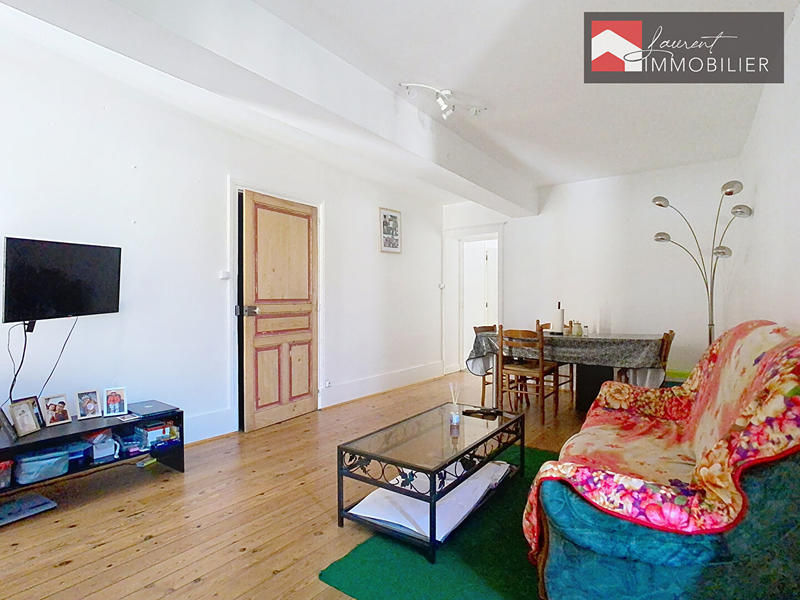 Appartement - 79 m² - 3 pièces